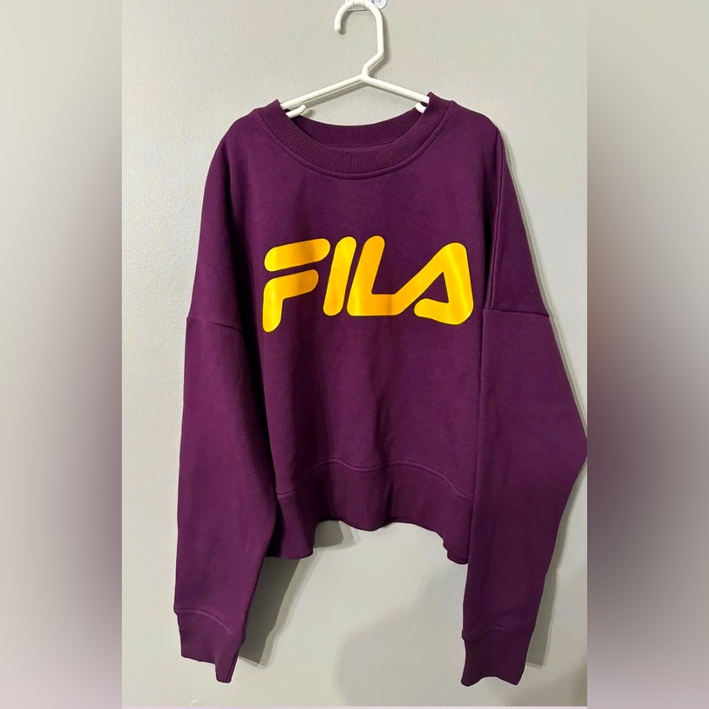 New Fila Crop Sweatshirt
